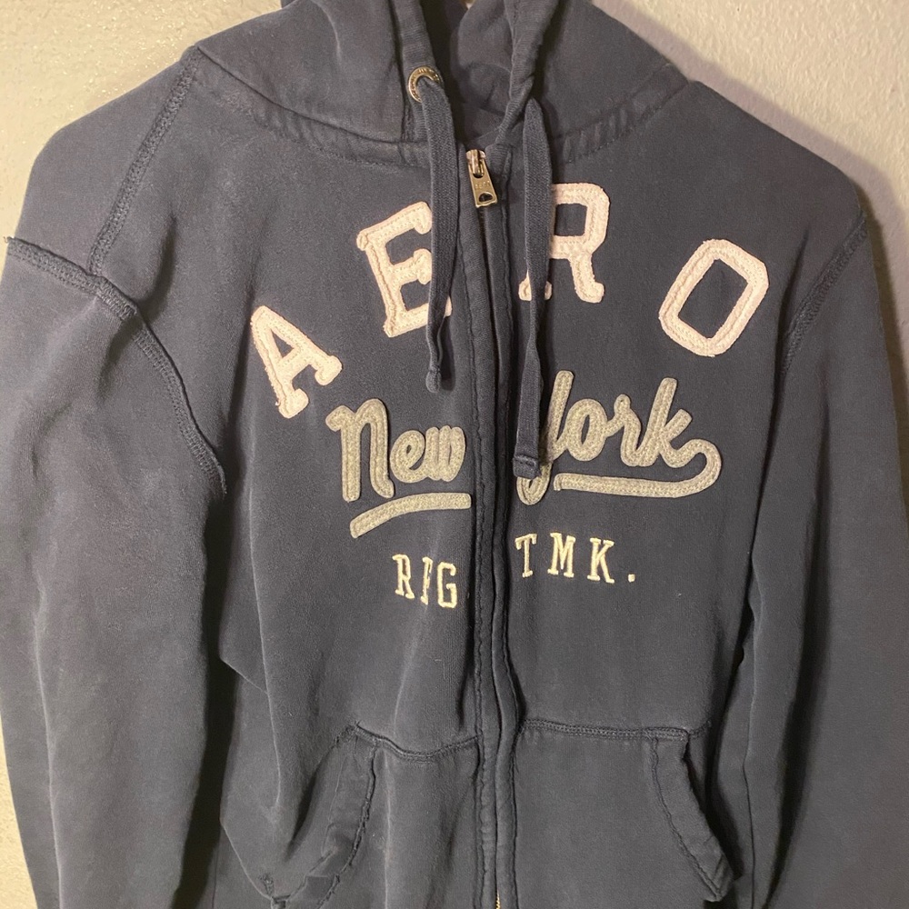 Aeropostale sweater size m